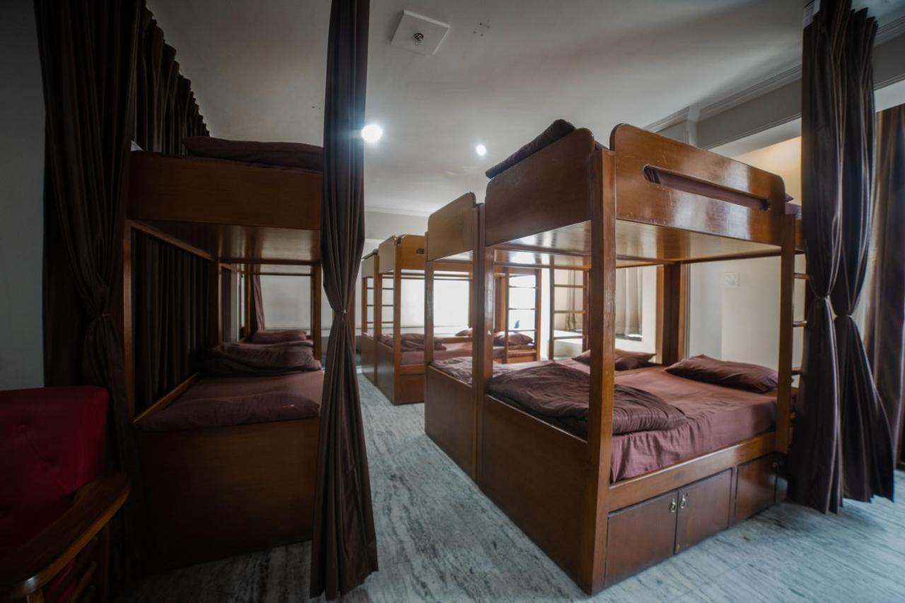 Atithi Satkaar Dormitory Varanasi Exterior foto