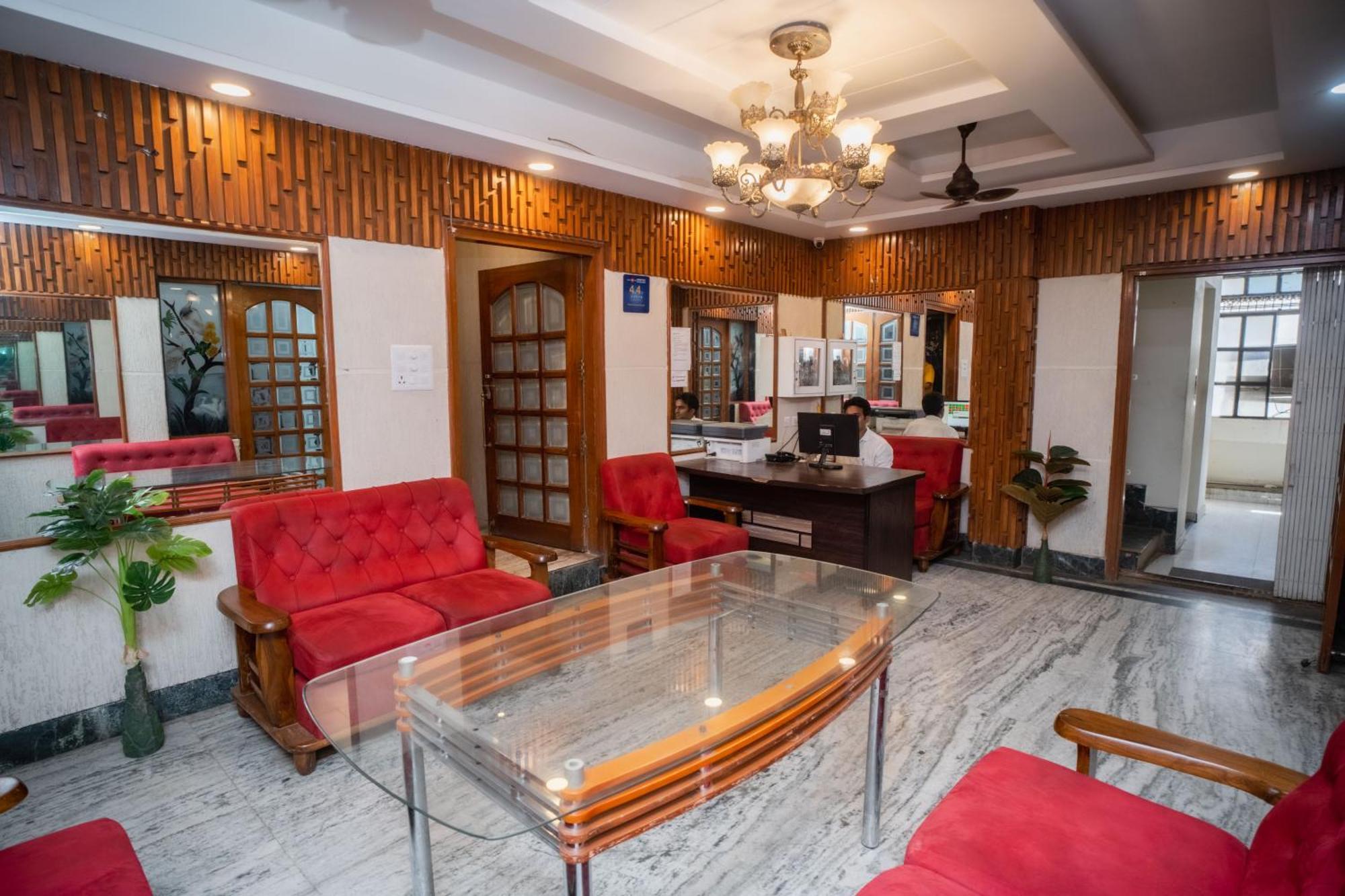 Atithi Satkaar Dormitory Varanasi Exterior foto